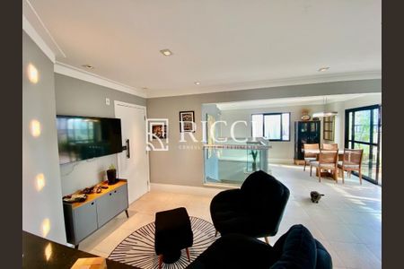 12_photo/94ce0316a3.46e7cc01efc2fbb2-ATLAS-ab5e4c16-a123-450b-a1e1-0ac7cd0c2b40.jpg de apartamento à venda com 3 quartos, 292m² em Pompéia, Santos