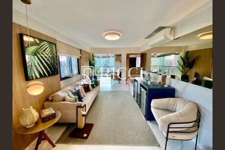 3_photo/94ce0316a3.46e7cc01efc2fbb2-ATLAS-b44ac748-7cb9-4759-acd1-b7d9aceffb72.jpg de apartamento à venda com 3 quartos, 292m² em Pompéia, Santos