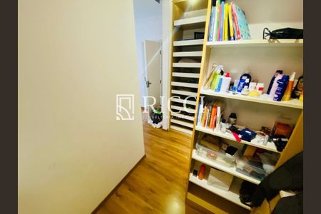 9_photo/94ce0316a3.d3e8463fd4ae7ab0-ATLAS-11dfc0c4-b035-4ba9-8cff-b6d72dd0bbfa.jpg de apartamento à venda com 3 quartos, 147m² em Pompéia, Santos