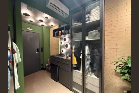 7_photo/94ce0317b3.f34ea19b5153c875-ATLAS-59eef7f3-3e1c-41fd-9f75-e53446106ca4.jpg de apartamento à venda com 1 quarto, 27m² em Gonzaga, Santos