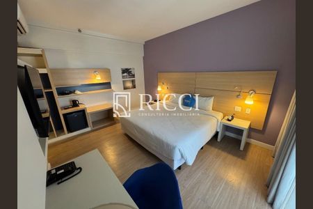 3_photo/94ce0317b3.f8d779b8fbb265b9-ATLAS-3ec2e21e-c32d-4f2d-a616-d11cc22edfd7.jpg de apartamento à venda com 1 quarto, 30m² em Gonzaga, Santos