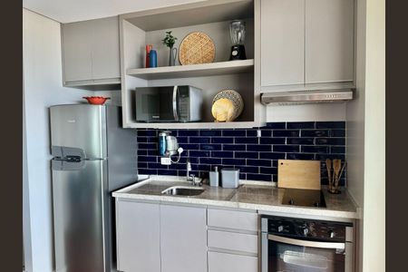 4_photo/94ce0317b5.035eab0d51fad1f0-ATLAS-d21bd9e2-34d2-4e42-87eb-97b94ece5343.jpg de apartamento à venda com 2 quartos, 68m² em Gonzaga, Santos