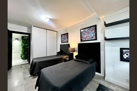 27_photo/94ce0317bd.8f3f2a47dd94676f-ATLAS-56a7f757-e721-430f-8cf0-3d7e0675be51.jpg de apartamento à venda com 3 quartos, 148m² em José Menino, Santos