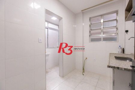 65_photo/94ce0317bd.d2eaa667dc586cd7-ATLAS-32137b7b-6bd5-4a71-b176-573e09f8f4e8.jpg de apartamento à venda com 1 quarto, 50m² em José Menino, Santos