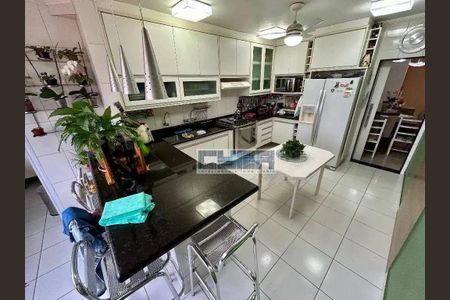 2_photo/94ce0317cf.9b0e853e47463488-ATLAS-03f49799-c6c6-4c4e-aa0e-d1eeed02975e.jpg de apartamento à venda com 2 quartos, 90m² em Pompéia, Santos