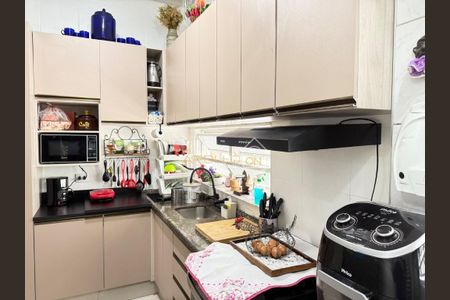 7_photo/94ce031a5b.af3bf3e6d17e48f7-ATLAS-7d9b1479-08ff-4a7f-88f6-0cf342cb637e.jpg de apartamento à venda com 2 quartos, 56m² em Gonzaga, Santos