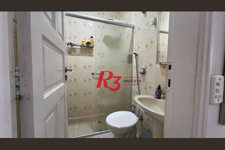 32_photo/94ce031a73.b77586eb254130bf-ATLAS-c4f0f586-554a-43cb-b4ed-ff7d1c3cdb3b.jpg de apartamento à venda com 2 quartos, 76m² em Gonzaga, Santos