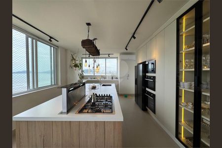 49_photo/94ce0330a5.0dba02f6e03a3679-ATLAS-ca85f5da-cd38-4a50-bf15-c4e2a26d26ab.jpg de apartamento à venda com 4 quartos, 182m² em José Menino, Santos