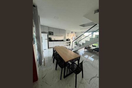 7_photo/94ce033507.dc4c3710a436727e-ATLAS-94b2b9a7-8c51-498e-a865-515e0c55250f.jpg de casa à venda com 3 quartos, 230m² em Itararé, São Vicente