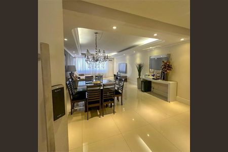 7_photo/94ce033853.f7e81ba1849dc159-ATLAS-9e8c5e58-6fe5-4e6b-bb7b-8100bf40d235.jpg de apartamento à venda com 3 quartos, 188m² em José Menino, Santos