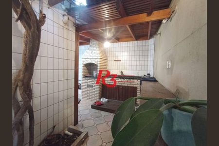 29_photo/94ce033855.a092227452ef5b5b-ATLAS-ed58cffd-96b2-40f1-b663-32ce27fbae29.jpg de casa à venda com 3 quartos, 185m² em José Menino, Santos