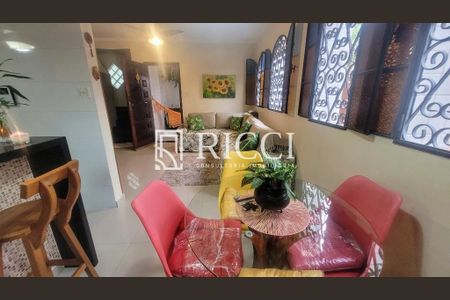 12_photo/94ce0338bf.dda3a78fb47de289-ATLAS-be678920-ece9-4e48-b4bb-5ca251b5c727.jpg de casa à venda com 2 quartos, 81m² em Marapé, Santos