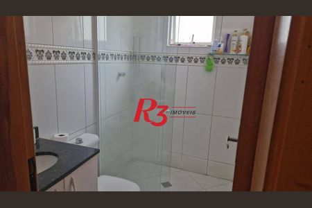 2_photo/94ce0338c5.df2406aa61ba3211-ATLAS-068f5539-81fb-4cee-9942-cef82a0f9457.jpg de casa à venda com 4 quartos, 231m² em Marapé, Santos