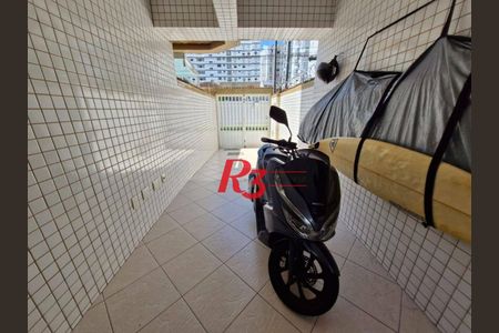 8_photo/94ce0338c5.df2406aa61ba3211-ATLAS-2512d355-cfa2-4b13-8705-ebfe2915ec0e.jpg de casa à venda com 4 quartos, 231m² em Marapé, Santos