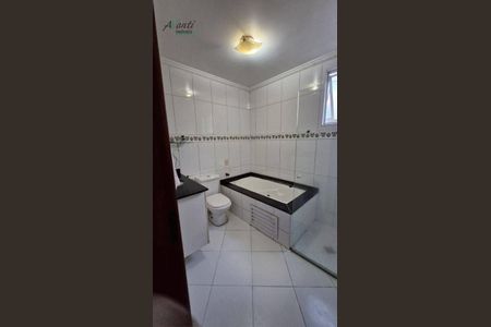 50_photo/94ce0338c5.df2406aa61ba3211-ATLAS-dd3683a1-60ea-41f9-be2f-b0c3a7efc6a0.jpg de casa à venda com 4 quartos, 179m² em Marapé, Santos