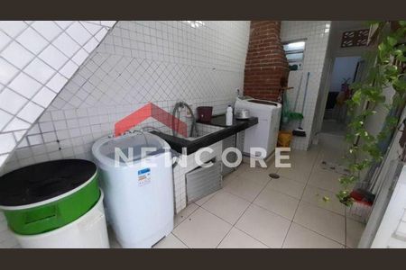 14_photo/94ce0338c7.38153d79977beed0-ATLAS-c8c9f399-2863-4bd7-842f-766a5cb3a9bd.jpg de casa à venda com 3 quartos, 163m² em Marapé, Santos