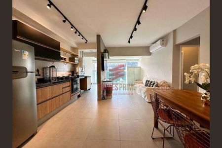 4_photo/94ce03398d.f6bddbf1a981b45d-ATLAS-84f5c358-2799-45dc-87ff-3bb8ff8a2476.jpg de apartamento à venda com 2 quartos, 66m² em José Menino, Santos