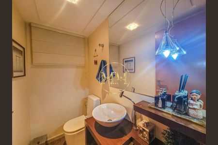 3_photo/94ce033de9.e62b82e4178496b8-ATLAS-7ab7f61d-9420-4f7d-a42a-768b39e34df7.jpg de apartamento à venda com 3 quartos, 181m² em Pompéia, Santos