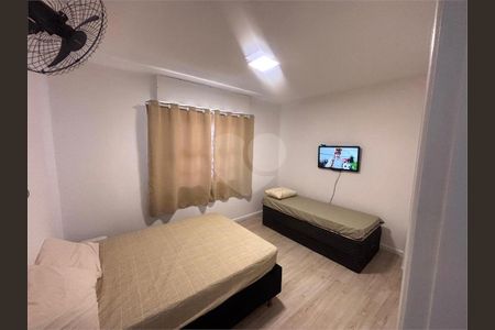 15_photo/94ce033e53.c1a6055f1622caa1-ATLAS-b10d14ce-c0ad-4398-a76d-e8f44f0a7fbd.jpg de casa à venda com 3 quartos, 249m² em Pompéia, Santos