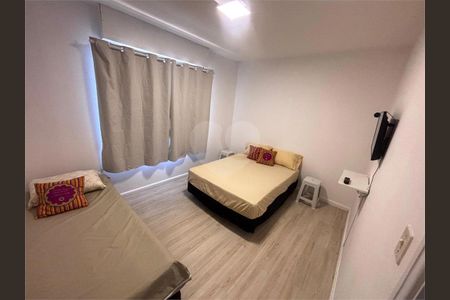 11_photo/94ce033e53.c1a6055f1622caa1-ATLAS-e65fe080-da9d-45cd-9e3a-5b8fc9c536fa.jpg de casa à venda com 3 quartos, 249m² em Pompéia, Santos