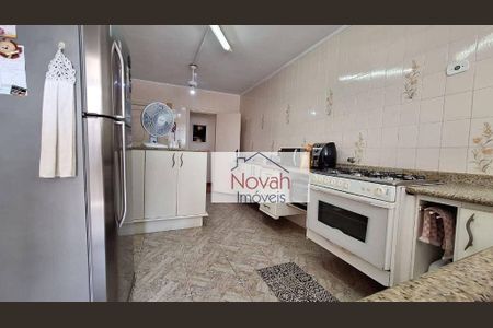 7_photo/94ce033ecd.e59b89ce02aef07d-ATLAS-2d5aa83d-e578-443d-be5b-5c39fba1b188.jpg de apartamento à venda com 3 quartos, 185m² em Gonzaga, Santos