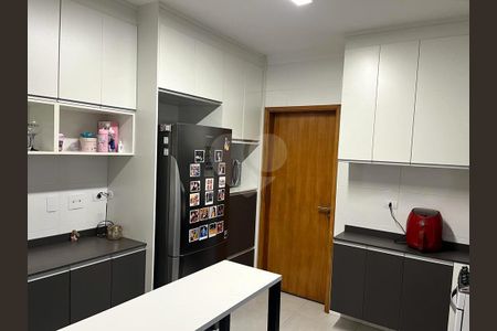 11_photo/94ce033f23.23351eba74f1df34-ATLAS-4f2f01fa-afb3-4823-be23-ebbf50c8a218.jpg de apartamento à venda com 3 quartos, 270m² em José Menino, Santos