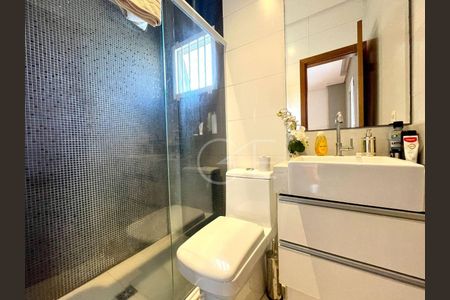 5_photo/94ce033f3d.24a317c22631bef5-ATLAS-4ec3e6a8-847d-4e5a-a16d-9ec75e0f8188.jpg de casa à venda com 3 quartos, 300m² em Marapé, Santos