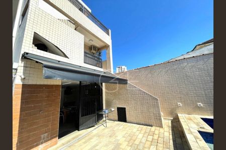 49_photo/94ce033f3d.24a317c22631bef5-ATLAS-7e7b52bc-6c8b-4095-a2b9-9456ca61e8d7.jpg de casa à venda com 3 quartos, 300m² em Marapé, Santos