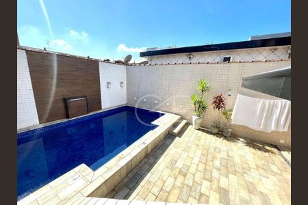 12_photo/94ce033f3d.24a317c22631bef5-ATLAS-bbe41724-2b36-41dd-ae82-e861e1ad6aef.jpg de casa à venda com 3 quartos, 300m² em Marapé, Santos