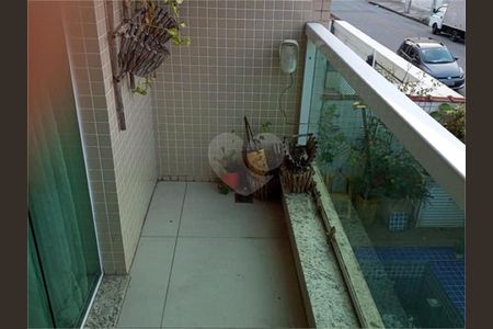 8_photo/94ce033f4d.f7e81ba1849dc159-ATLAS-8d7ee176-4505-4db9-a04d-b5e1ca56c31e.jpg de casa à venda com 4 quartos, 199m² em Marapé, Santos