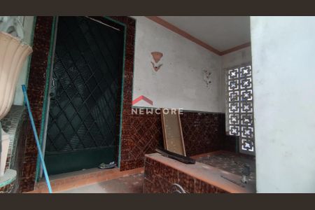 2_photo/94ce033f7d.93b8fa184532727f-ATLAS-b4ff64bc-5711-42e2-862d-467d5df94077.jpg de casa à venda com 4 quartos, 180m² em Campo Grande, Santos