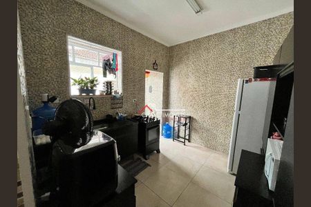 9_photo/94ce033fa1.5ce71b2e1af99e00-ATLAS-314db8bf-7da1-466a-b3c5-9fd660cc9e63.jpg de casa à venda com 2 quartos, 88m² em Marapé, Santos