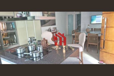 6_photo/94ce033fc9.e1d2c46bde3eb79c-ATLAS-c58a6219-dab9-40ce-8580-d7629b56cb92.jpg de casa à venda com 3 quartos, 222m² em Campo Grande, Santos