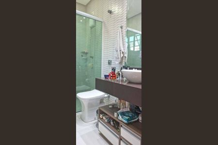 4_photo/94ce033fc9.e1d2c46bde3eb79c-ATLAS-eb6657d2-d2cd-4598-ac6c-4b2183df84cf.jpg de casa à venda com 3 quartos, 222m² em Campo Grande, Santos