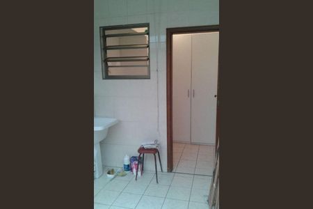 11_photo/94ce033fcf.06d0e82101a84137-ATLAS-76a67b9d-7ca1-495b-a5d4-0939aa6d6a97.jpg de casa à venda com 3 quartos, 160m² em Campo Grande, Santos