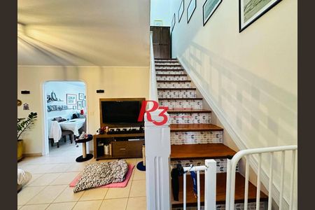 4_photo/94ce03409d.b60f5a7682bed42c-ATLAS-5826f6db-ce00-4c2b-808c-b0a56efef7ca.jpg de casa à venda com 2 quartos, 124m² em Marapé, Santos