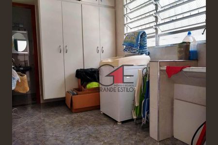 27_photo/94ce034105.ef4bd2933997004e-ATLAS-7a3a746e-9517-42e6-81b3-8c6f04949c73.jpg de casa à venda com 4 quartos, 380m² em Marapé, Santos