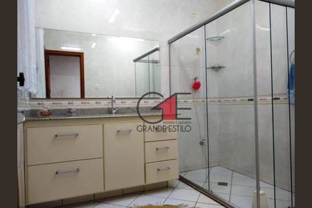 19_photo/94ce034105.ef4bd2933997004e-ATLAS-8106dddf-a641-447c-9202-152090429e92.jpg de casa à venda com 4 quartos, 380m² em Marapé, Santos