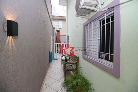 77_photo/94ce034125.3286a6f98dfaa291-ATLAS-c8e77fd7-573f-441e-bfa7-ae7af59b6625.jpg de casa para alugar com 3 quartos, 141m² em Marapé, Santos