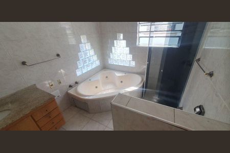 7_photo/94ce0341bd.64d773cc9d42edb2-ATLAS-b85ed3d5-5bd2-43a9-9603-40fd7ccfd379.jpg de casa para alugar com 4 quartos, 316m² em Marapé, Santos