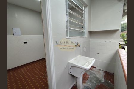 2_photo/94ce034237.591f4a49457a4313-ATLAS-5bb65ddb-aa83-483b-b1ee-e7da6dd20dfc.jpg de apartamento à venda com 2 quartos, 59m² em Marapé, Santos