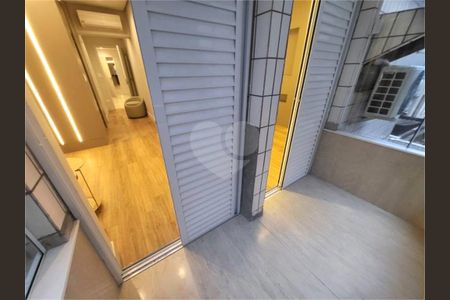 10_photo/94ce03428d.86f105e730b74fa5-ATLAS-527752fe-0fa2-4a73-8364-e6d20dbe956c.jpg de apartamento à venda com 3 quartos, 246m² em Marapé, Santos