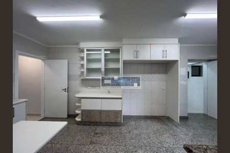 18_photo/94ce034299.bbd0c06dccd8b6dc-ATLAS-e9cf08ff-7005-43e6-8b05-86fdb5d98c54.jpg de apartamento para alugar com 4 quartos, 213m² em Marapé, Santos