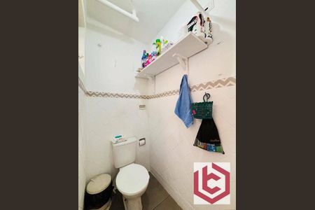 35_photo/94ce0342c5.ae3d86bef28e162d-ATLAS-ff8f5939-b888-44d4-92a5-f7816fbd5a0f.jpg de casa à venda com 3 quartos, 140m² em Marapé, Santos