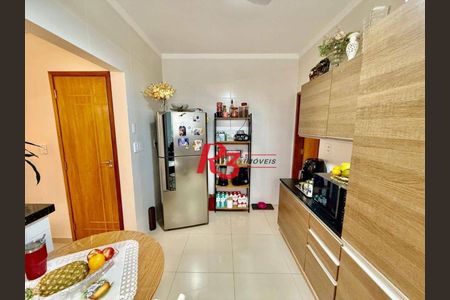 5_photo/94ce034315.b88c9f23dde11cca-ATLAS-e22cbc99-d834-45d3-81a7-b7d3b7d6bfe7.jpg de casa à venda com 2 quartos, 91m² em Marapé, Santos