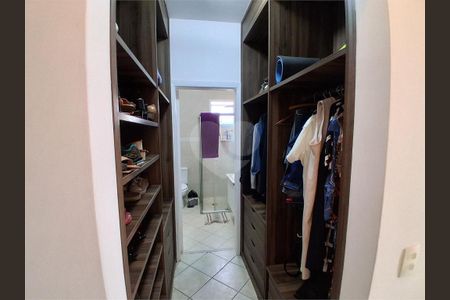 7_photo/94ce034325.aef4de6394ba8e6d-ATLAS-33952a8d-d7cb-409c-a4db-3aab86b520a4.jpg de casa à venda com 3 quartos, 160m² em Marapé, Santos