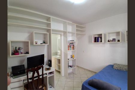 32_photo/94ce034325.aef4de6394ba8e6d-ATLAS-a094264b-779f-47d2-b8e9-26d89f8e3579.jpg de casa à venda com 3 quartos, 160m² em Marapé, Santos