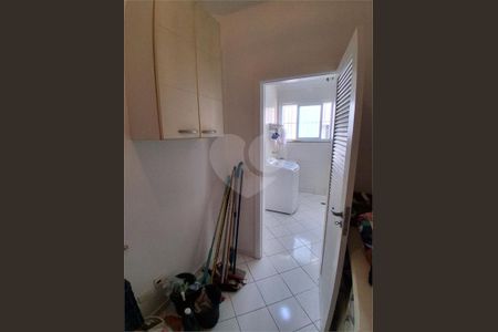 50_photo/94ce034325.aef4de6394ba8e6d-ATLAS-d9a8a1cc-167a-4e2c-983f-937e6a500080.jpg de casa à venda com 3 quartos, 160m² em Marapé, Santos