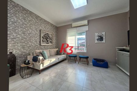 3_photo/94ce034381.3c20d05746a6d1b7-ATLAS-1a7e86ed-3a70-4d27-a4f2-6a3e93b38cc7.jpg de casa à venda com 2 quartos, 131m² em Marapé, Santos