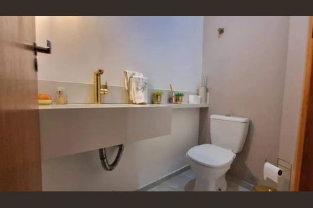 12_photo/94ce034393.6618d879b31b9a75-ATLAS-ad2f8c7a-bc90-4e99-86b8-10d0710bdf56.jpg de casa à venda com 3 quartos, 131m² em Marapé, Santos